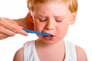 Toothbrushing Tips for Kids