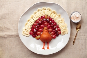 Festive Thanksgiving Fruit Salad for Kids